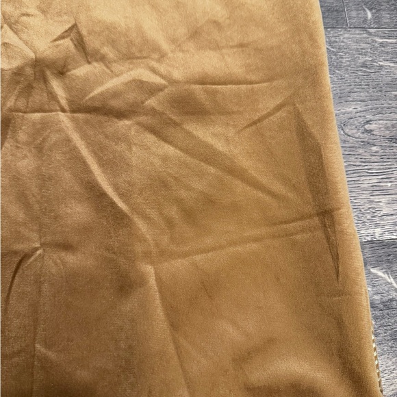 Gold Embossed Pillow Cover NEW - Picture 5 of 5